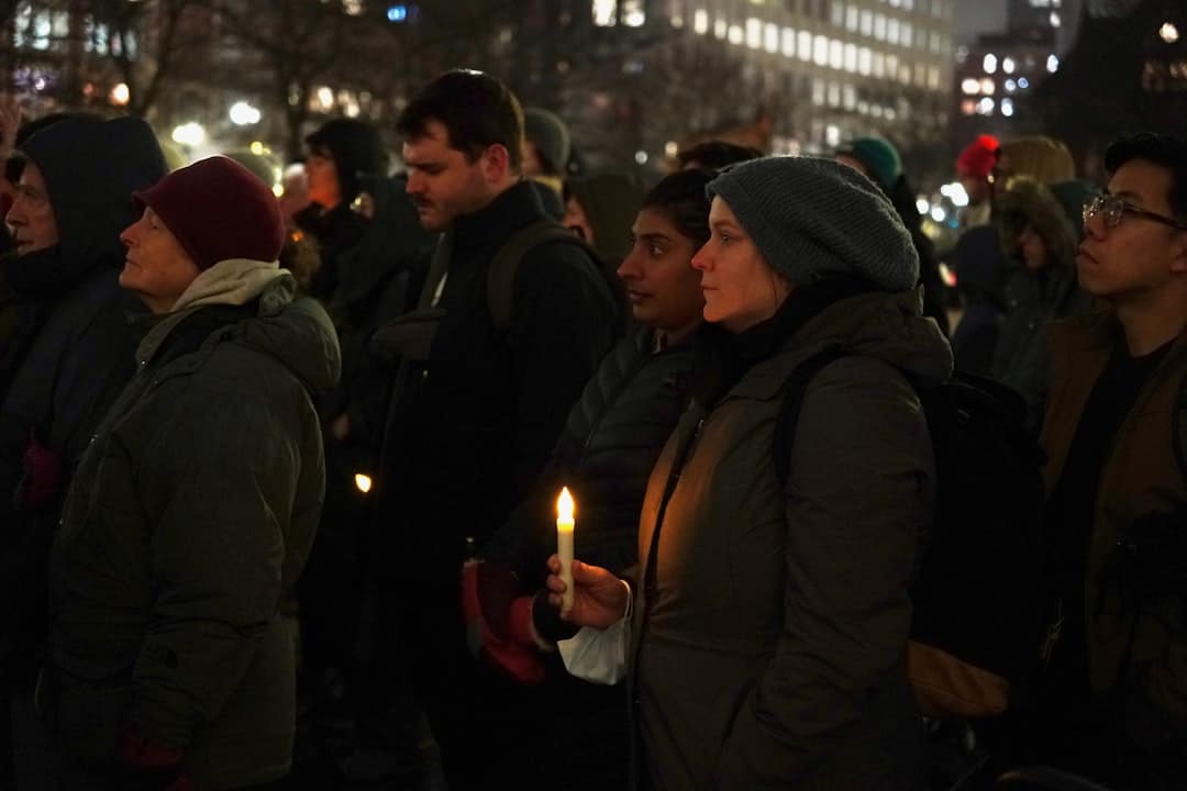 Photo Candlelight vigil